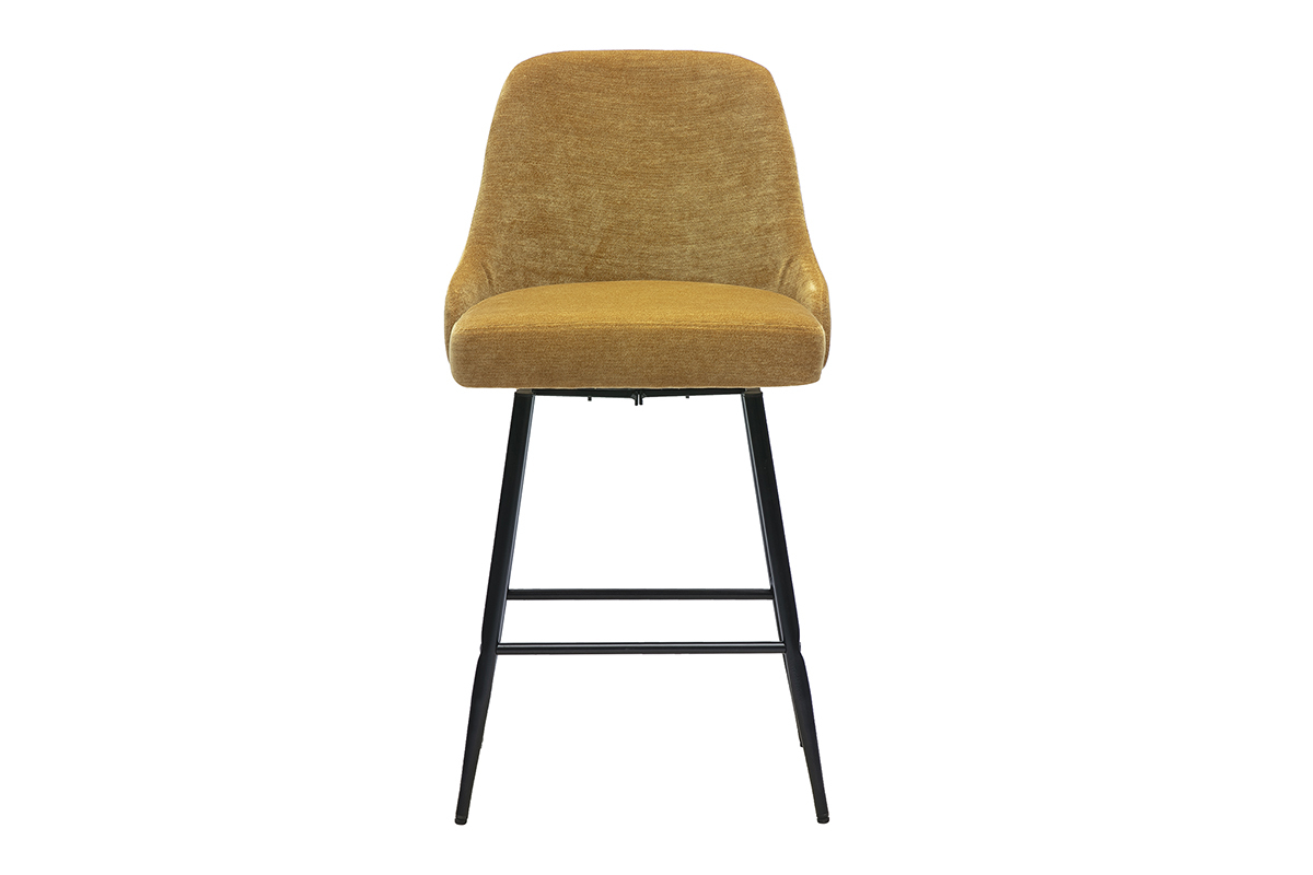 Taburete de bar giratorio en tejido de terciopelo amarillo curry, vista frontal con base de metal negro.