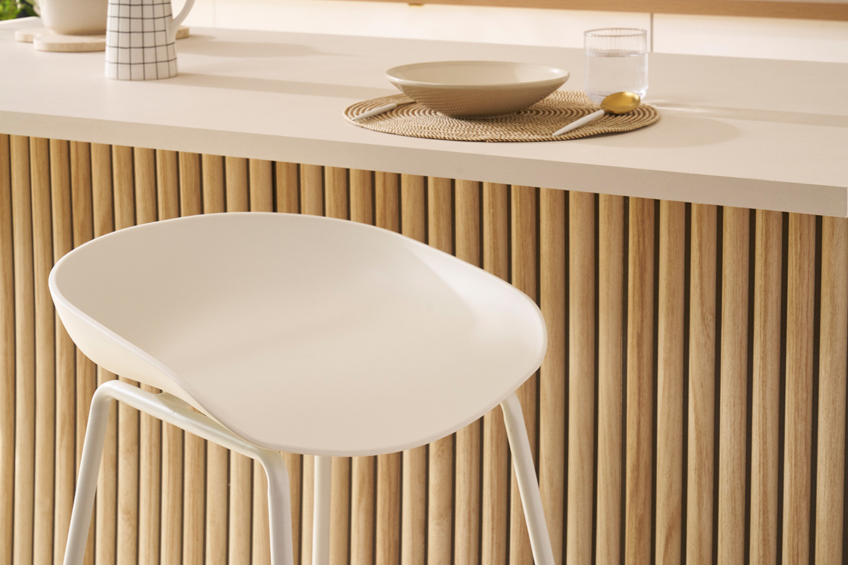 Taburetes de bar modernos blancos con patas en metal (lote de 2) PEBBLE