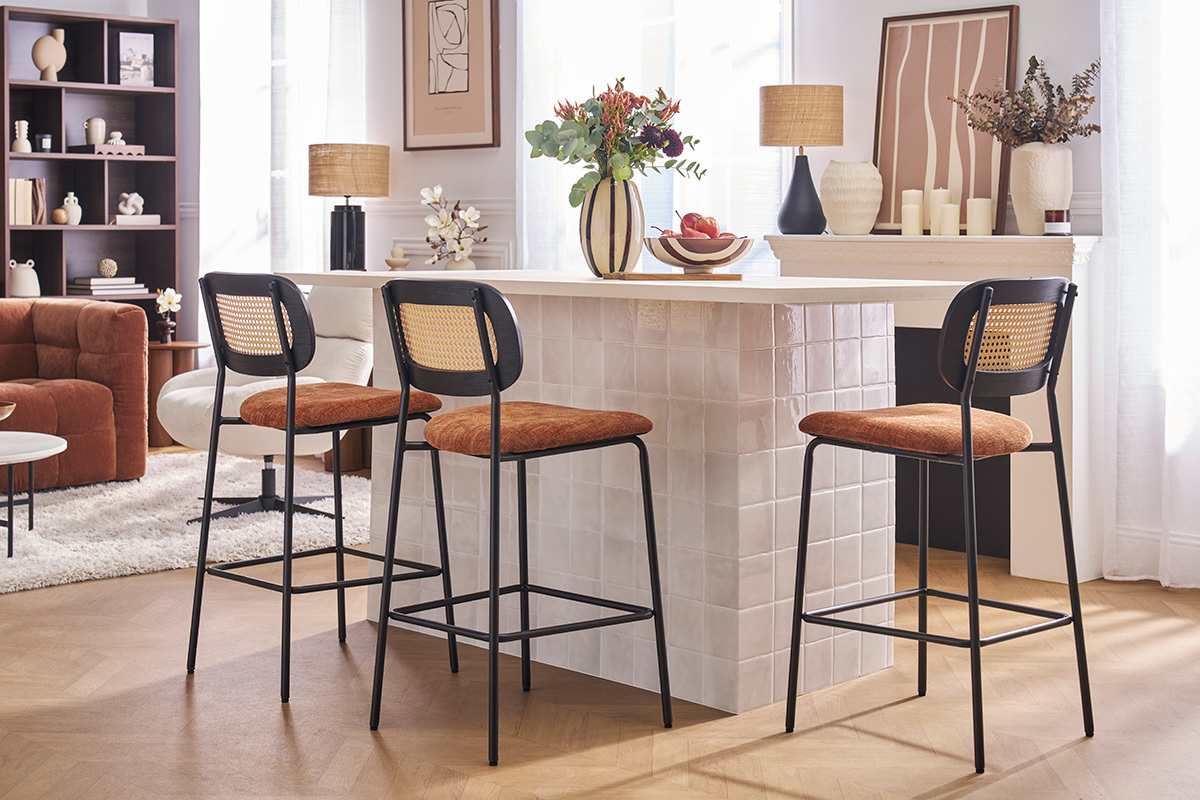 Taburetes de diseo en terciopelo negro, metal negro y mimbre de ratn (set de 2) MIRANDA