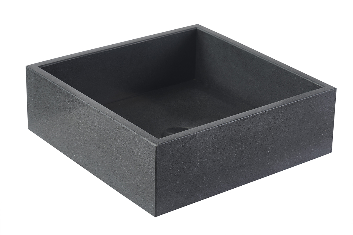 Lavabo cuadrado de terrazo negro, vista en 3/4 con fondo blanco, dimensiones L40 x P40 x H13 cm.